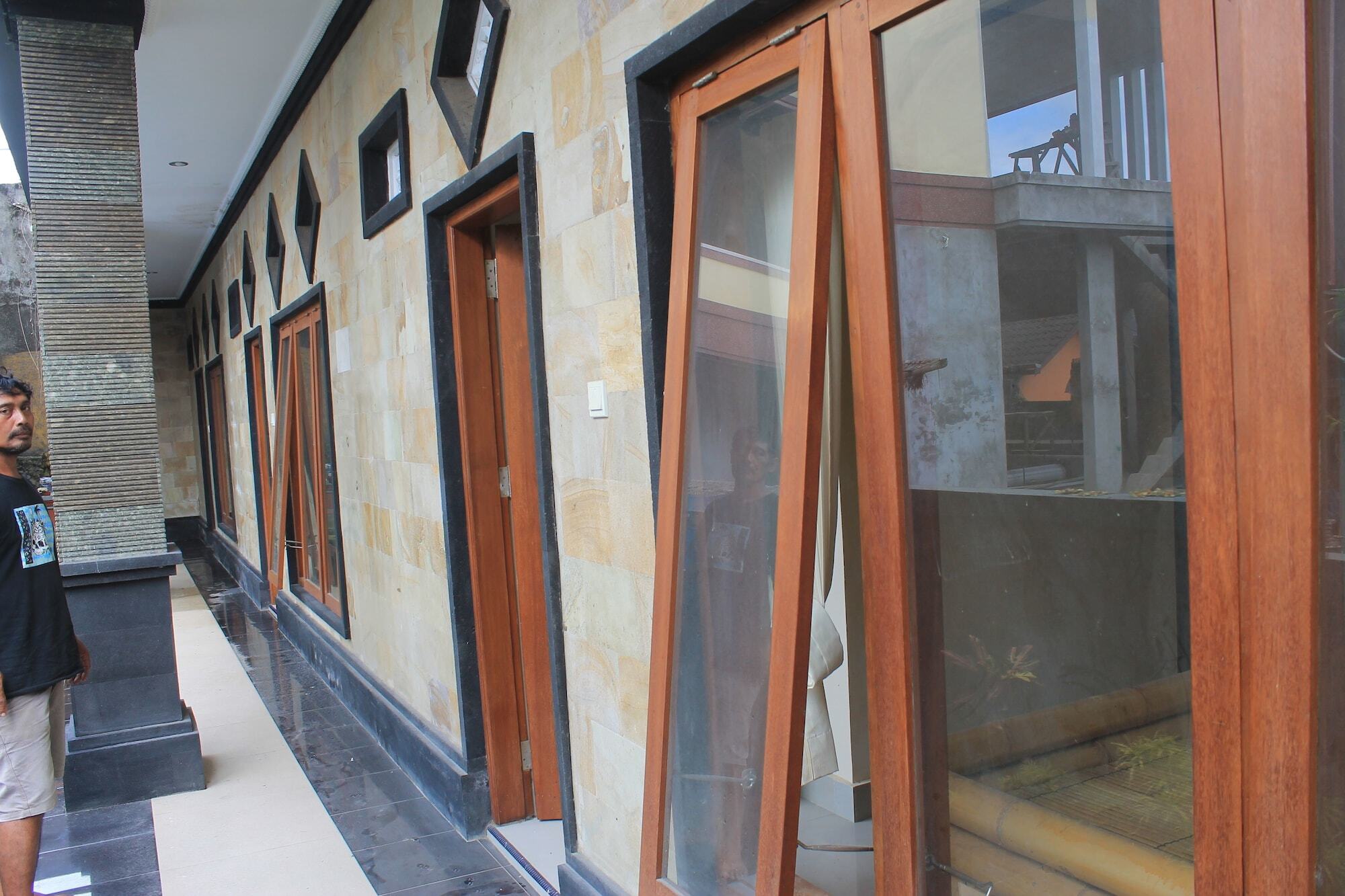 Waterfall Guest House Sukawati Exterior foto