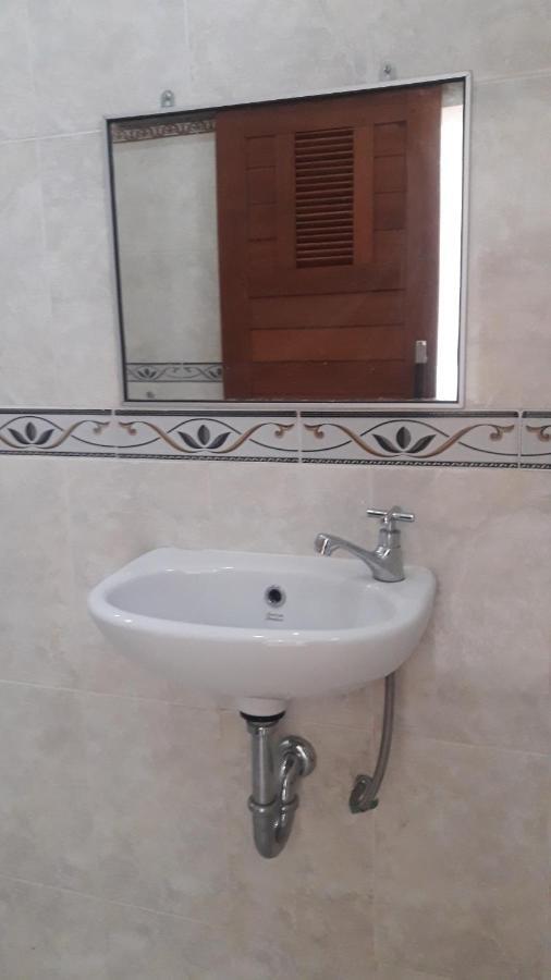 Waterfall Guest House Sukawati Exterior foto