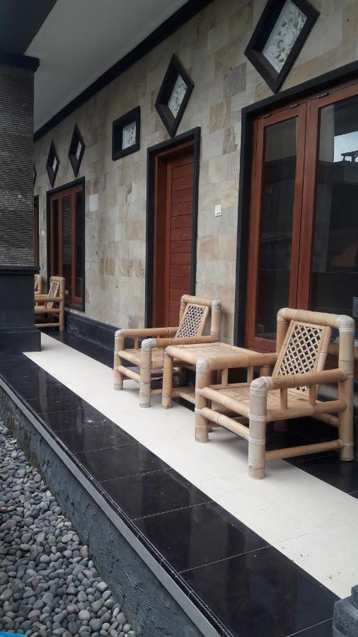 Waterfall Guest House Sukawati Exterior foto